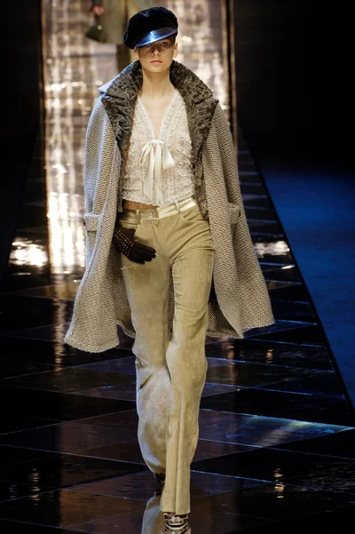 Look 14